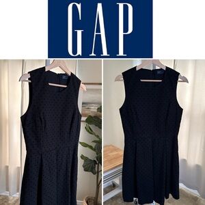 Gap Black Flocked Black Polka Dot Sleeveless A-Line Knee Length Dress Size 6